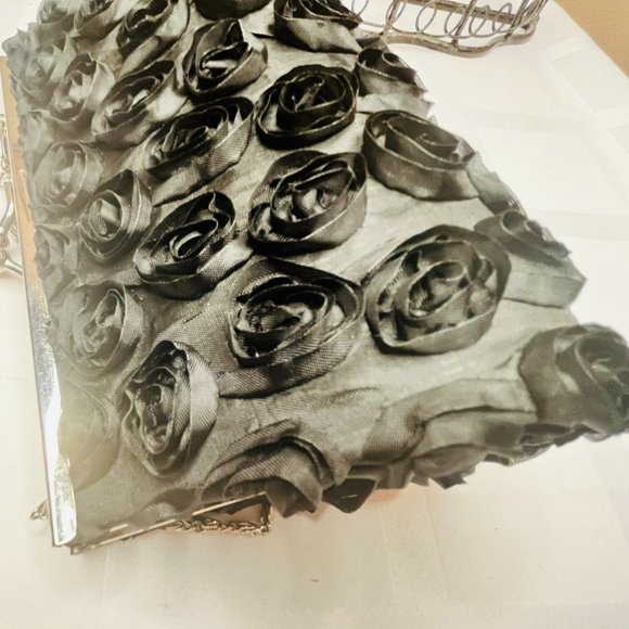 Handmade Fabric Purse - Picture 3 of 9